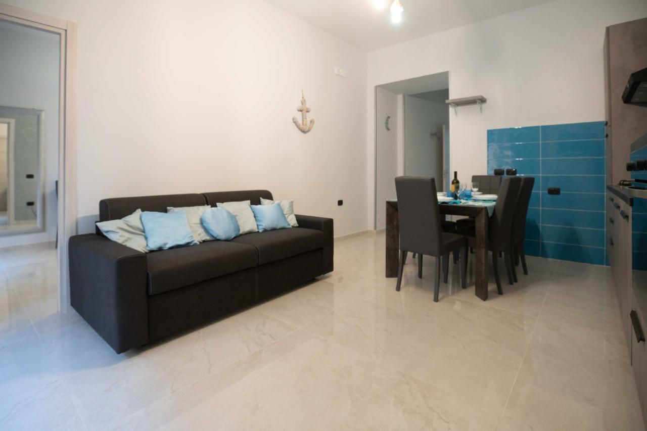 New In!Amalie At Santa Lucia Apartment Napoli Bagian luar foto